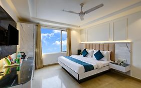 Hotel Krishna - By Rcg Hotels Near Connaught Place